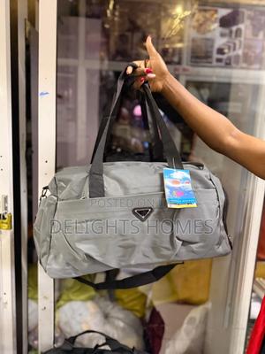 Sleek Spacious Duffel Travel Bags - thumbnail 2