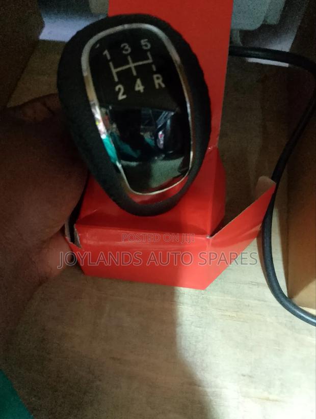 Universal Manual Gear Knob 5gear) - thumbnail 3