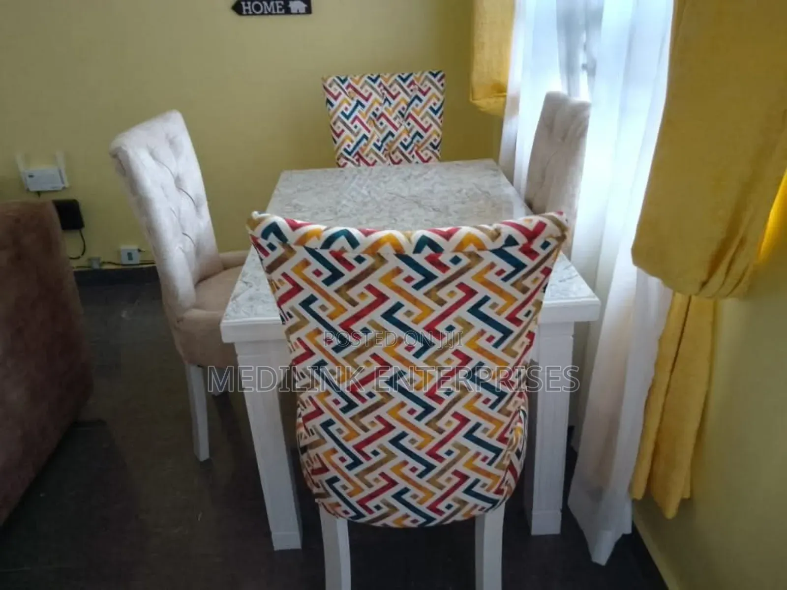 Mixed Chairs 4-Seater Set