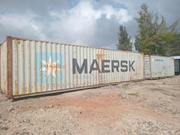 40ft Plain Storage Container - Wind Water Tight - thumbnail 2