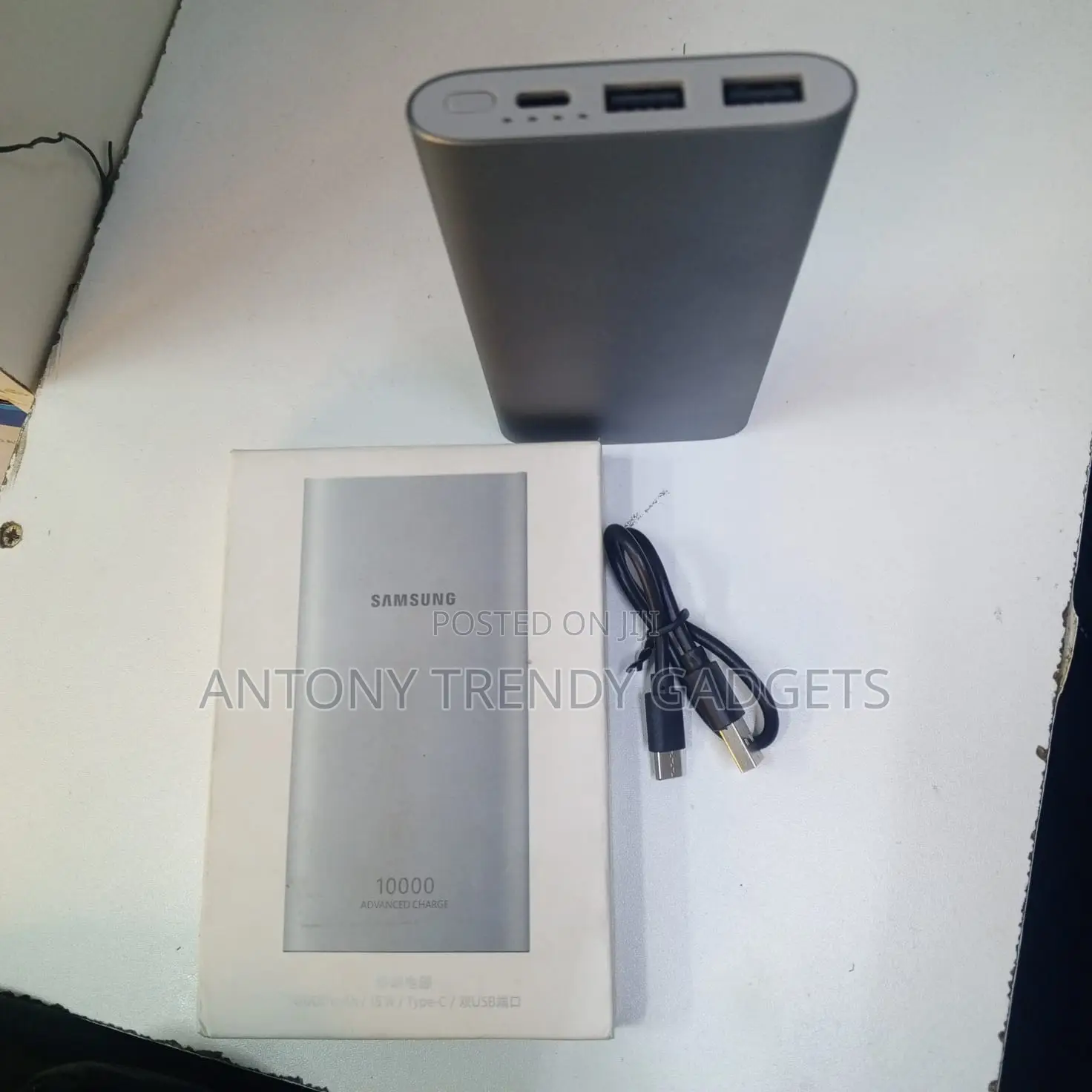 Original Samsung 10000mah Dual Usb Power Bank For Phones
