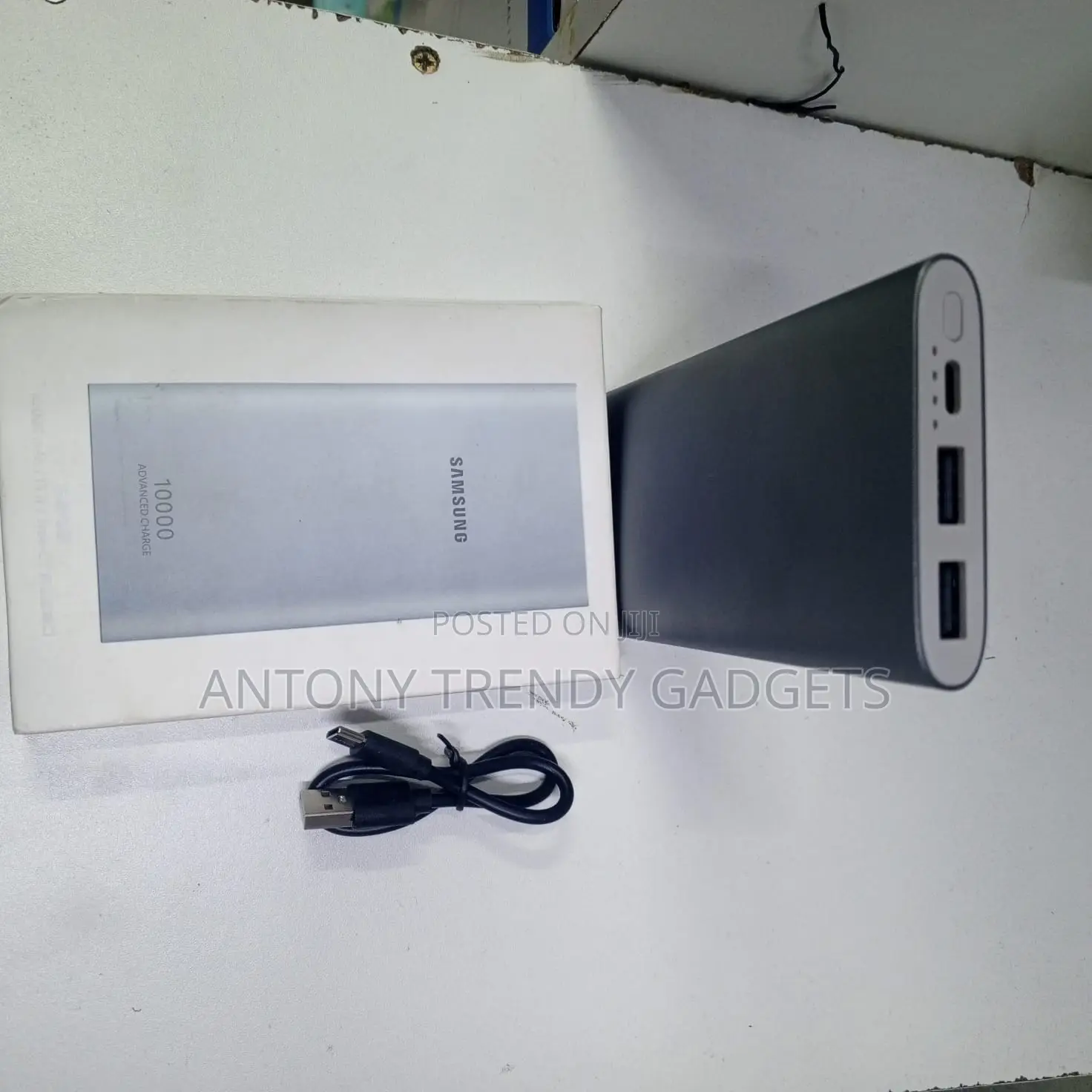 Original Samsung 10000mah Dual Usb Power Bank For Phones
