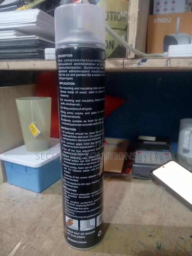 750ml Knicker Pu Foam, a Polyurethane Foam Sealant Spray. - thumbnail 3