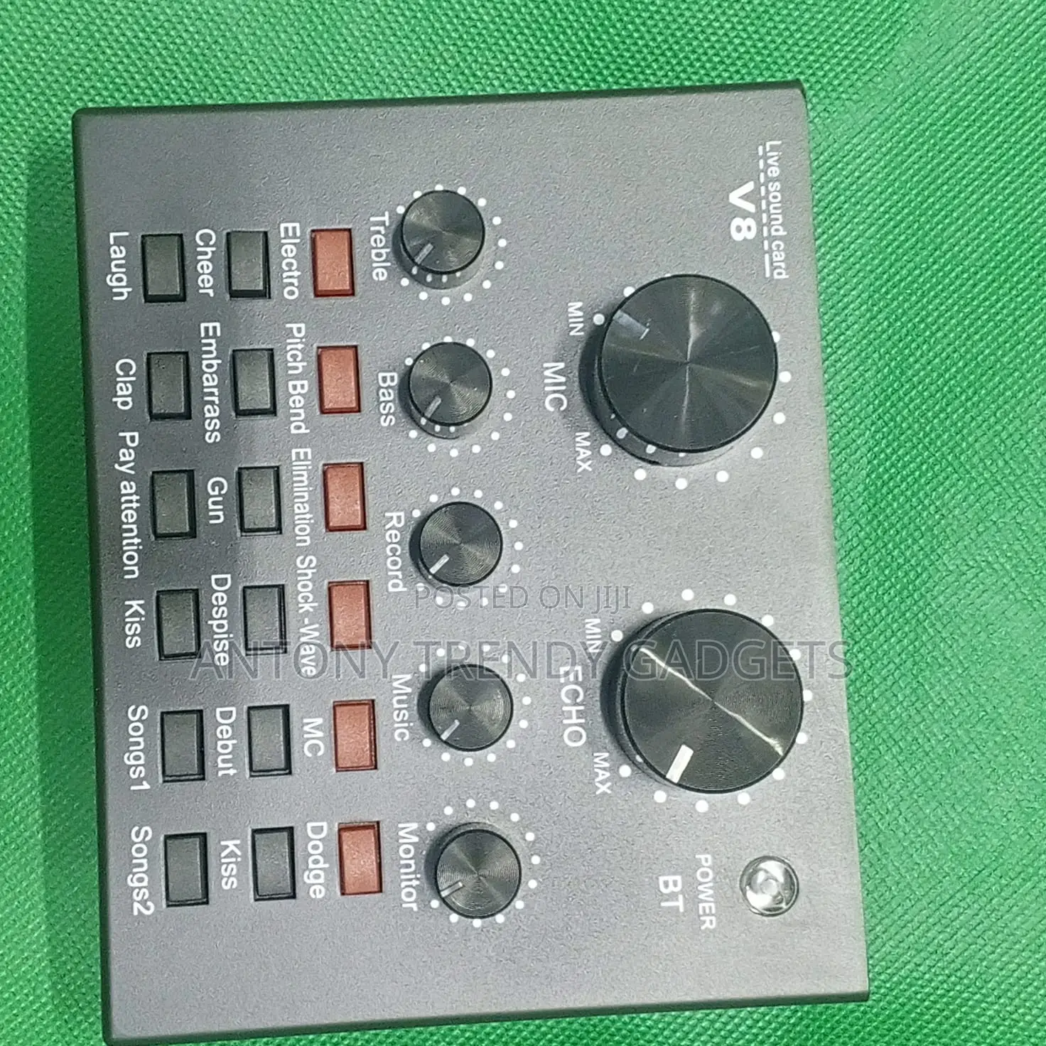 Professional V8 Sound Card for Podcasting Karaoke