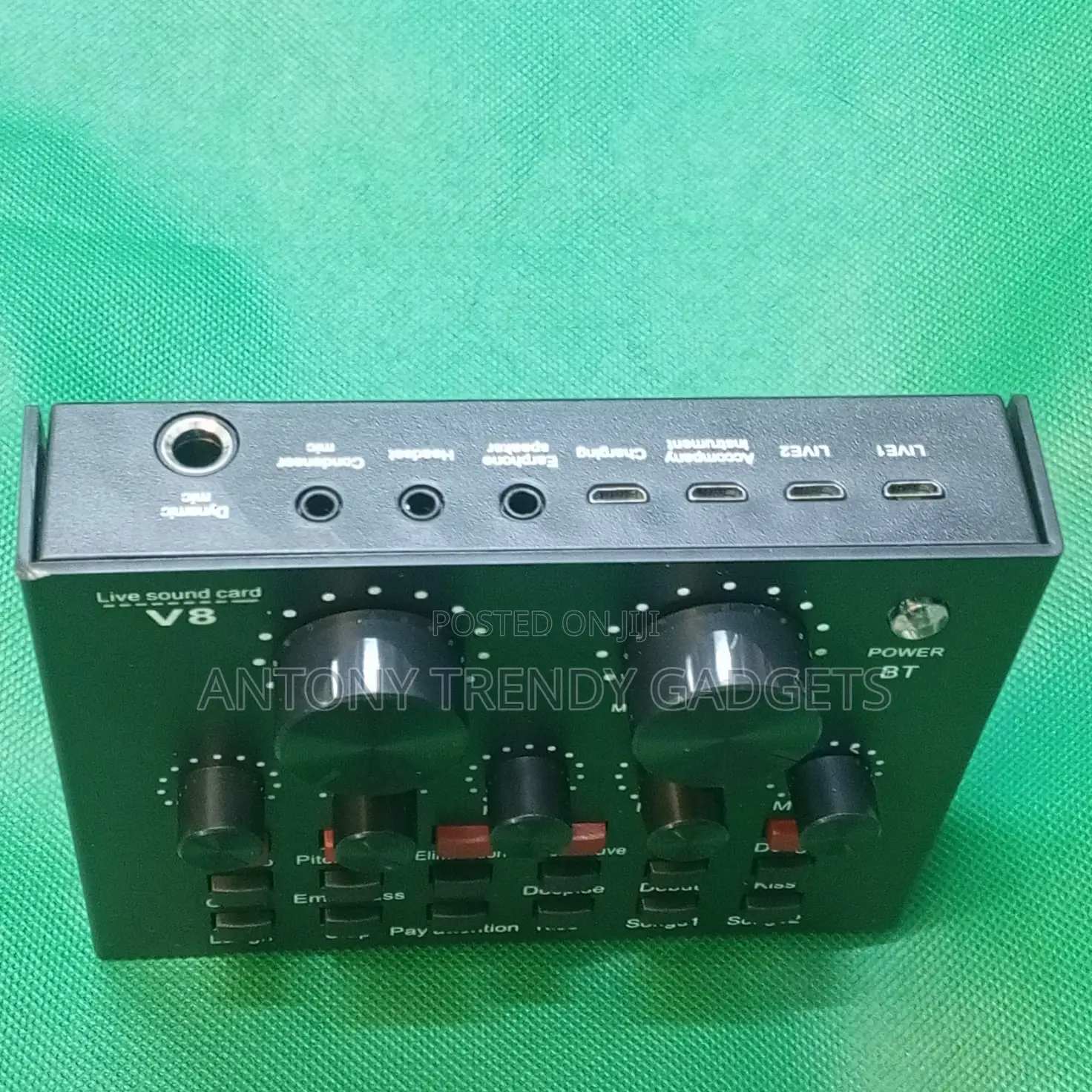 V8 Portable Sound Card For Youtube, Tiktok & Studio Use