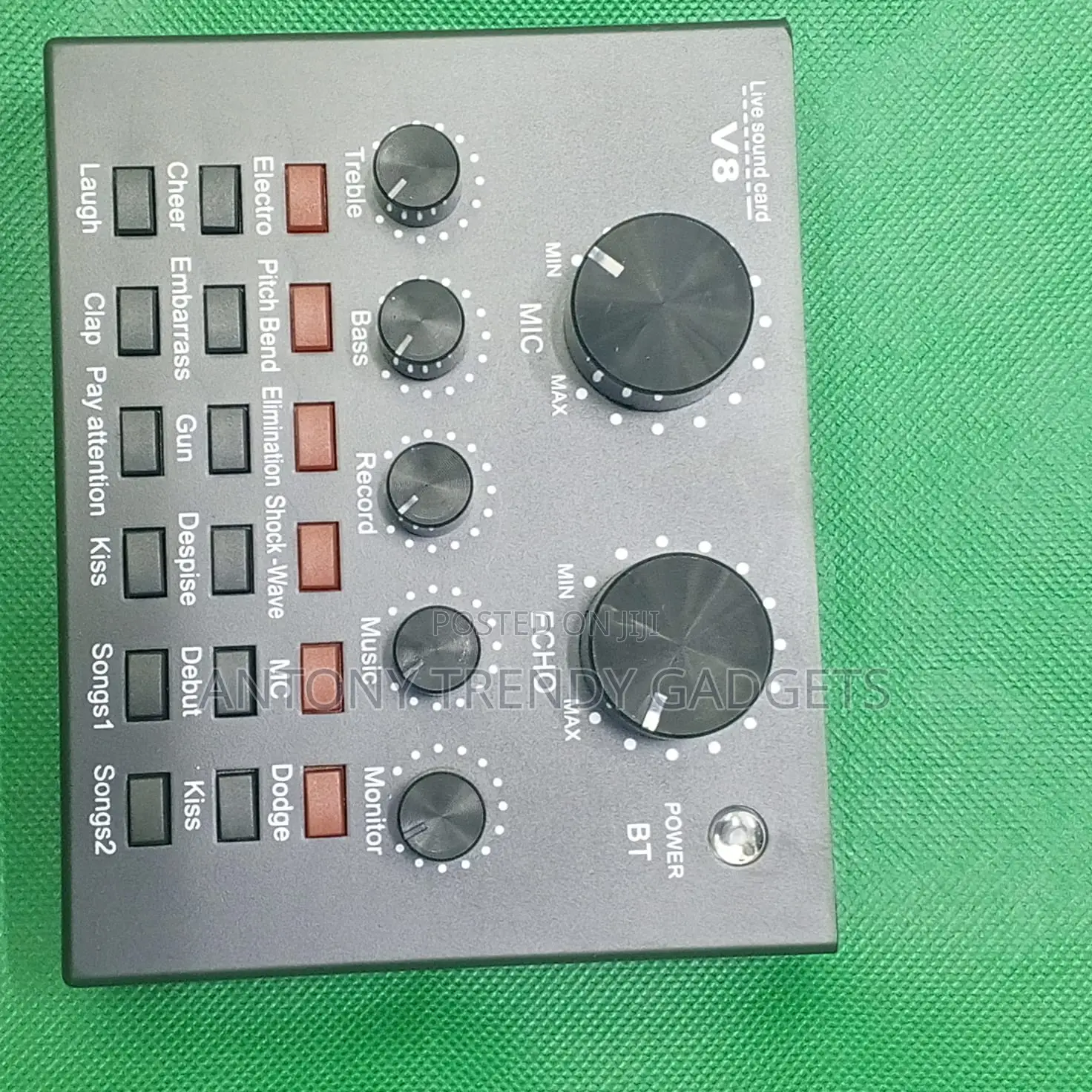 V8 Portable Sound Card For Youtube, Tiktok & Studio Use