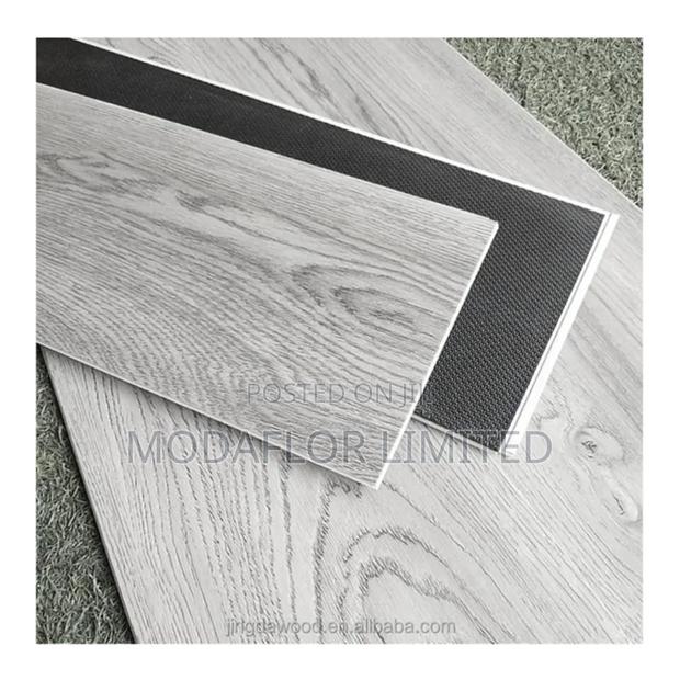 SPC Click Flooring / Luxury Home Upgrade / Scratch Resistant