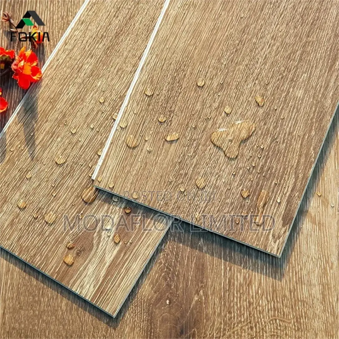 Elegant Wood Finish SPC Flooring /Durable Pet Friendly
