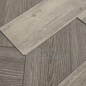 Natural Wood Texture SPC Flooring / Perfect for Home Interiors - thumbnail 2