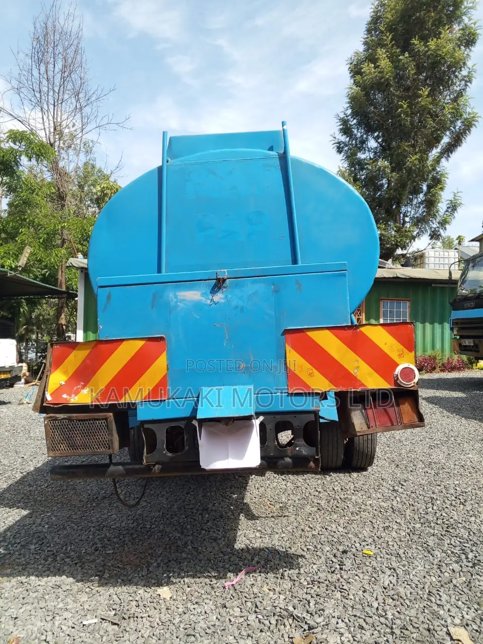 Isuzu FRR Water Tank