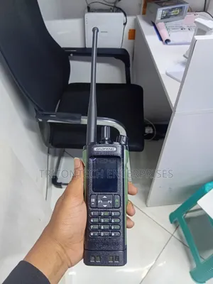 Military Tech Uv-32 Radio Call