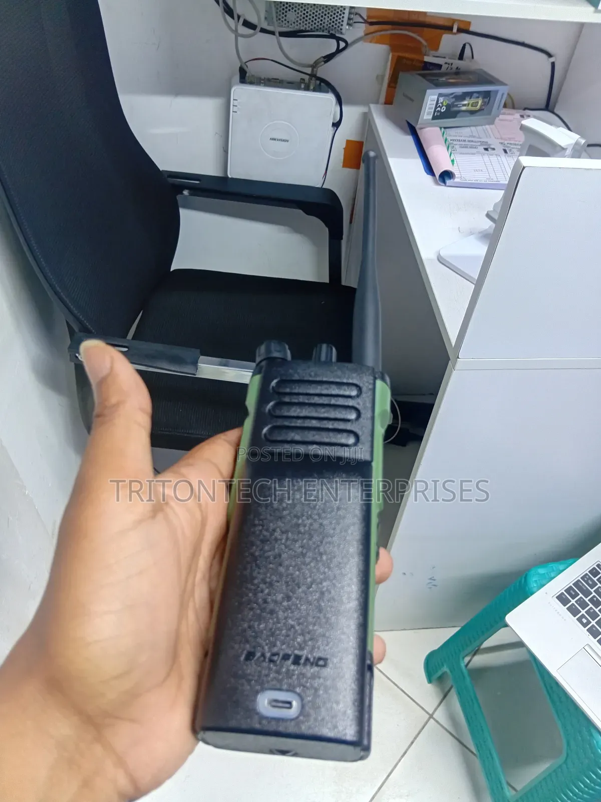 Military Tech Uv-32 Radio Call