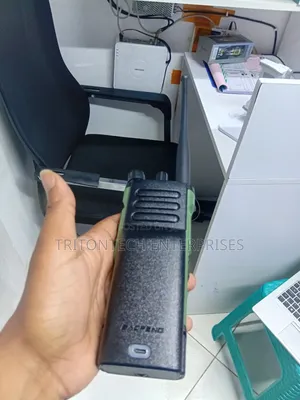 Military Tech Uv-32 Radio Call
