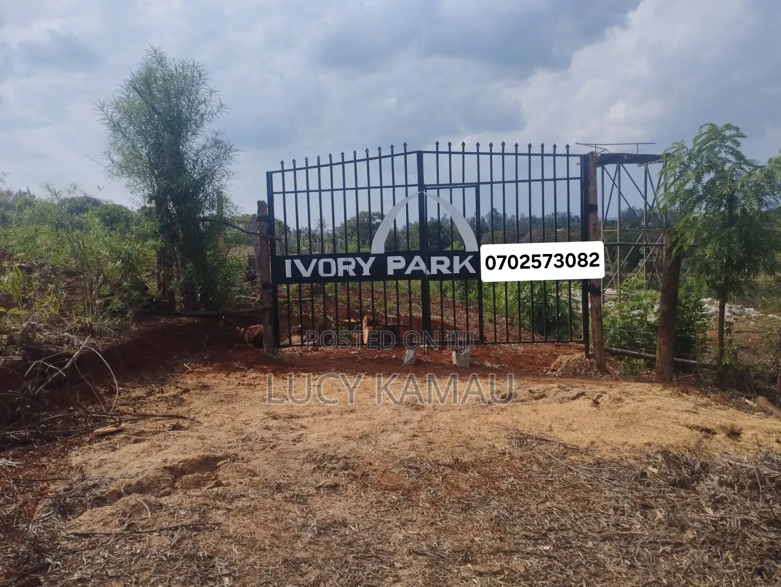 50x100 Plots in Sagana 100 Metres From Tarmac