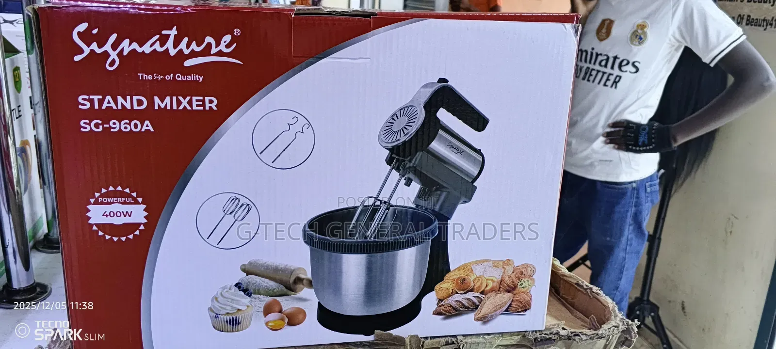 Signature 4l Commercial Stand Mixer, Stainless Steel Bowl 1000w