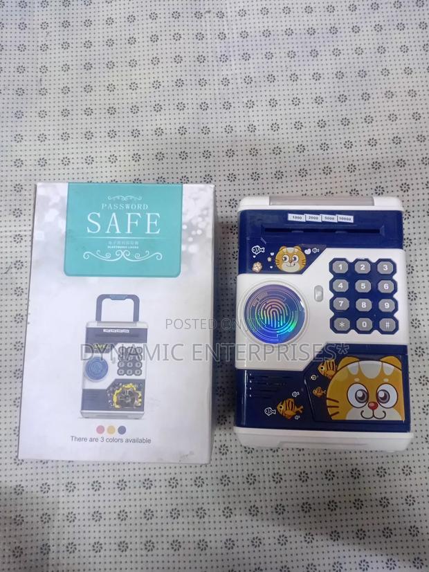 Electric Piggy Bank - thumbnail 3