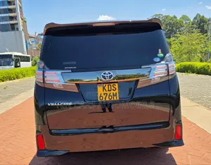Toyota Vellfire 2017 Black