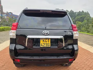Toyota Land Cruiser Prado 2012 Black