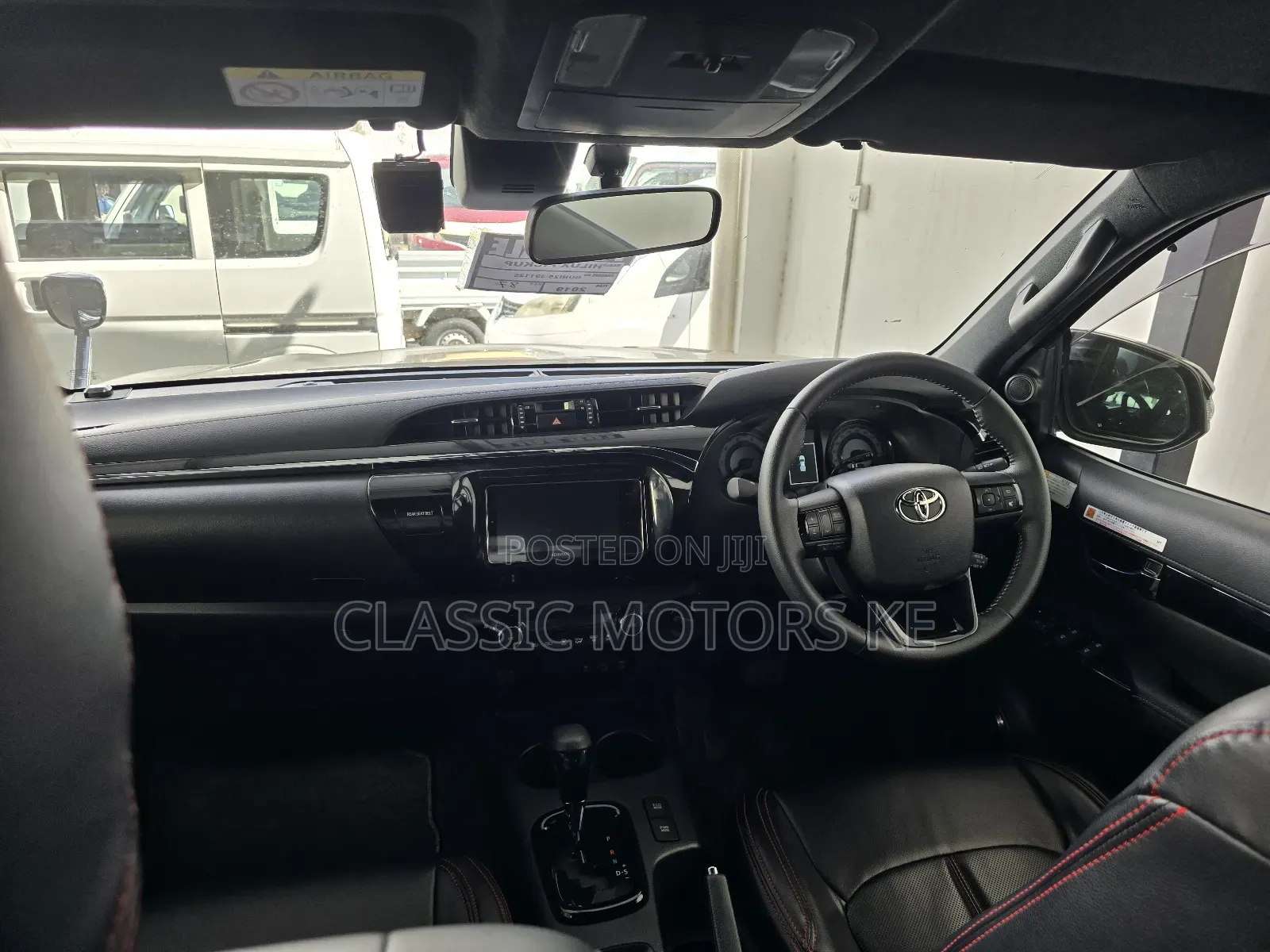 Toyota Hilux SR5+ 4x4 2019 Black