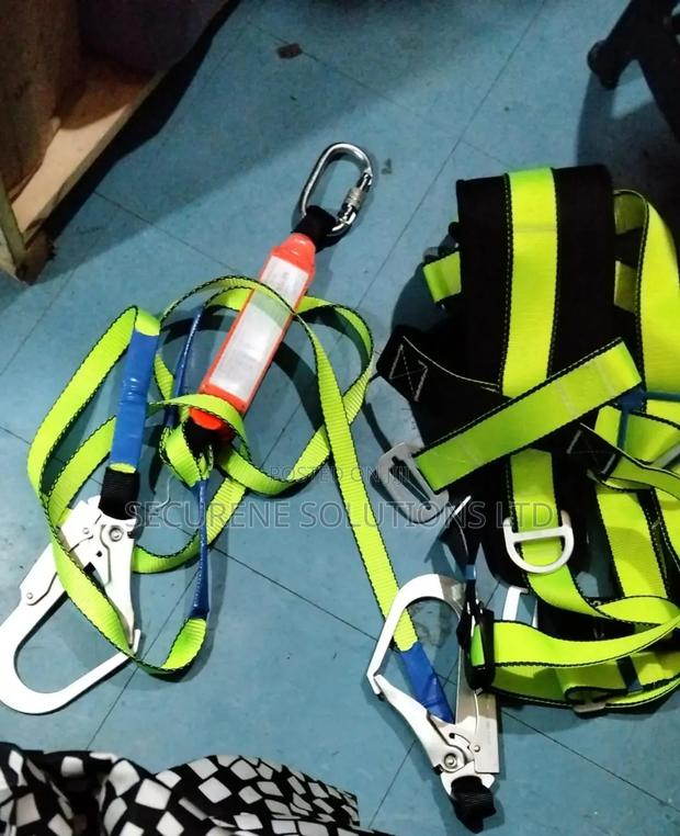 Full-body Safety Harness - thumbnail 3