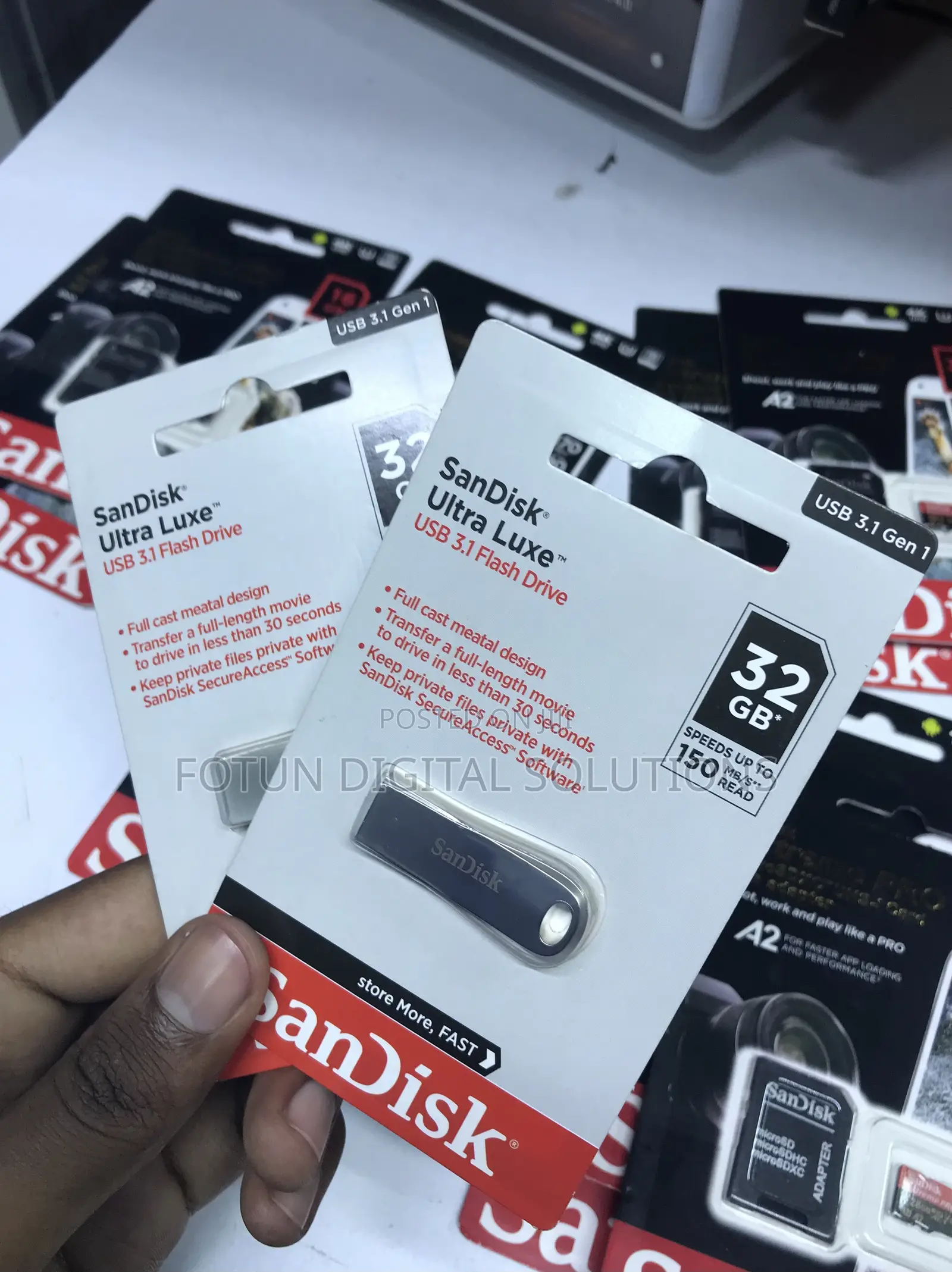 Sandisk 32gb Ultra Luxe Usb Drive - Premium Portable