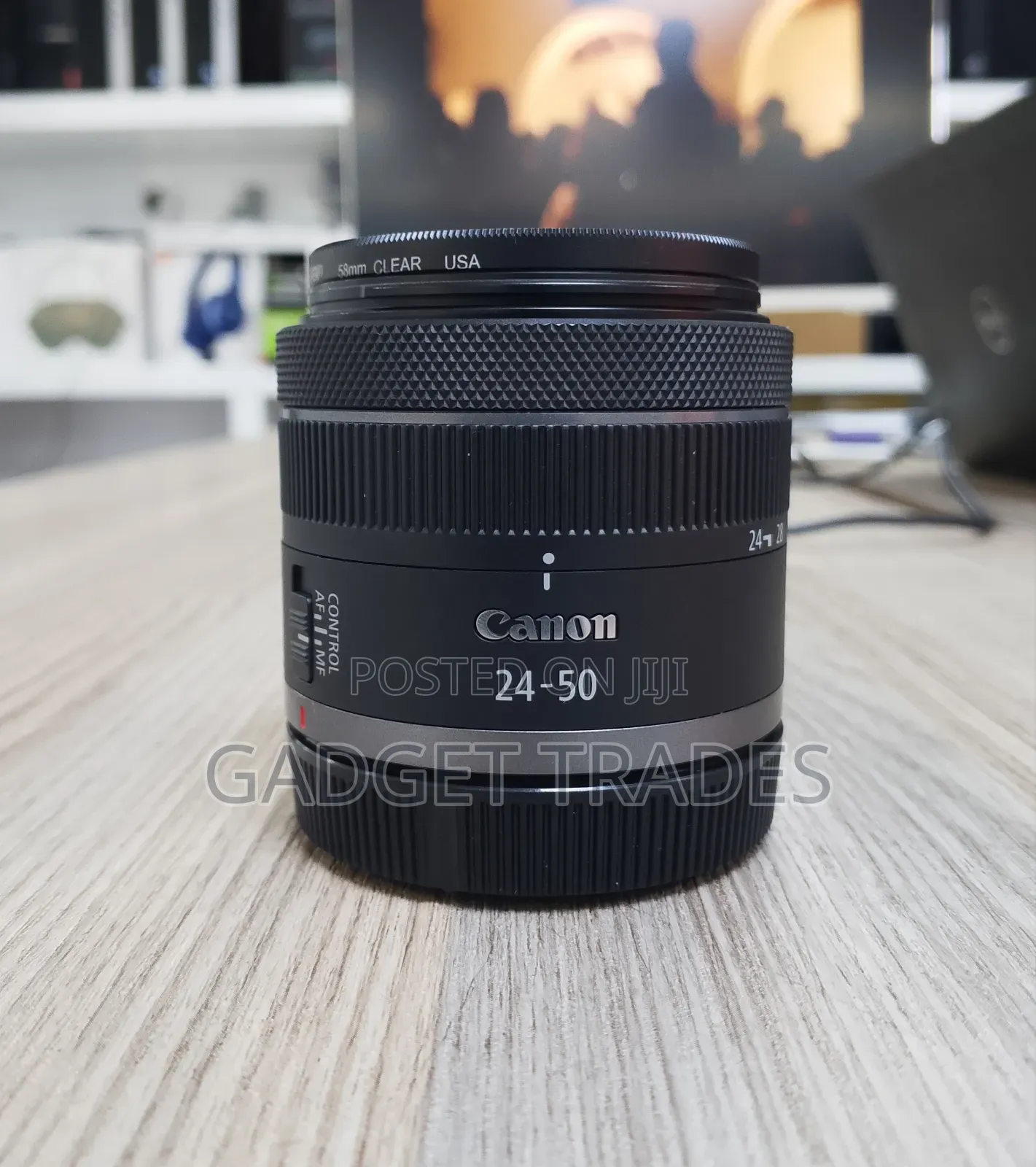 Canon Rf 24-50mm F/4.5-6.3 Is STM Lens (Canon Rf)
