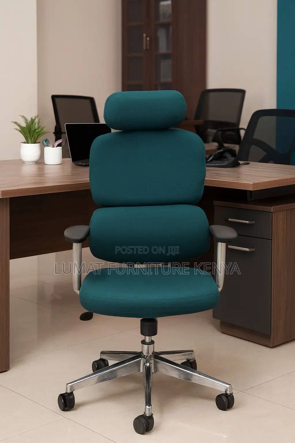 Modern Fabric Orthopedic Executive Office Seat