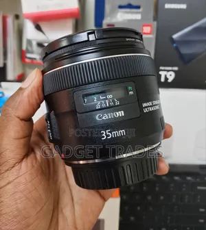 Canon Ef 35mm F/2 Is Usm Lens