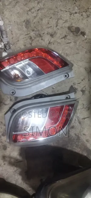 Tail Light Daihatsu Mira