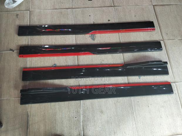 Side Skirts - thumbnail 2