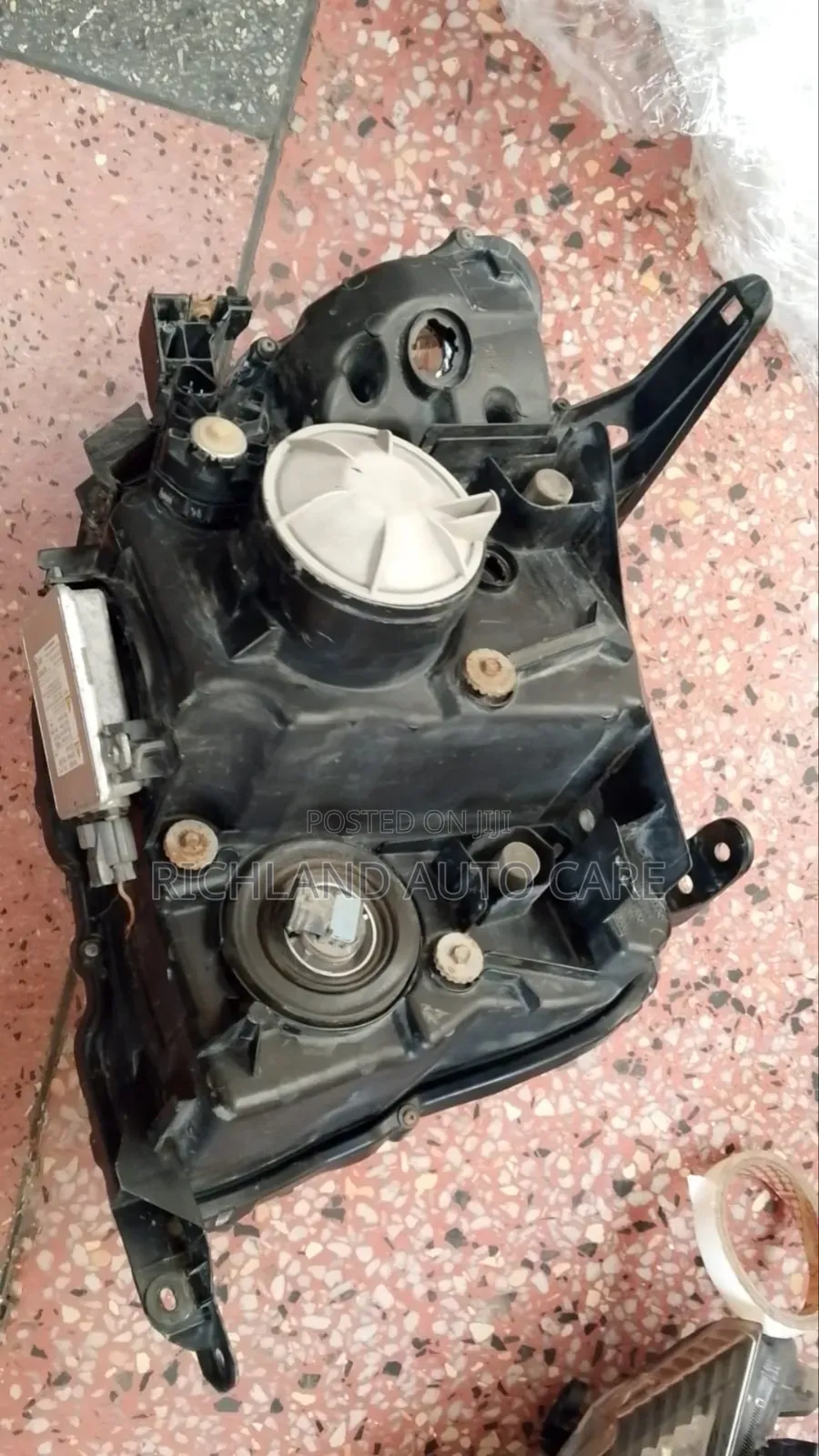 Headlight Pajero V93