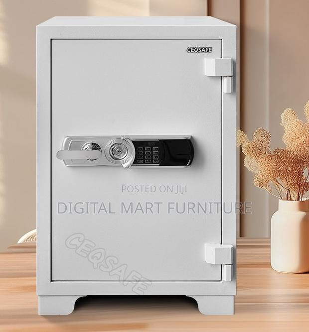 Digital White Keyed Safe Box - thumbnail 6