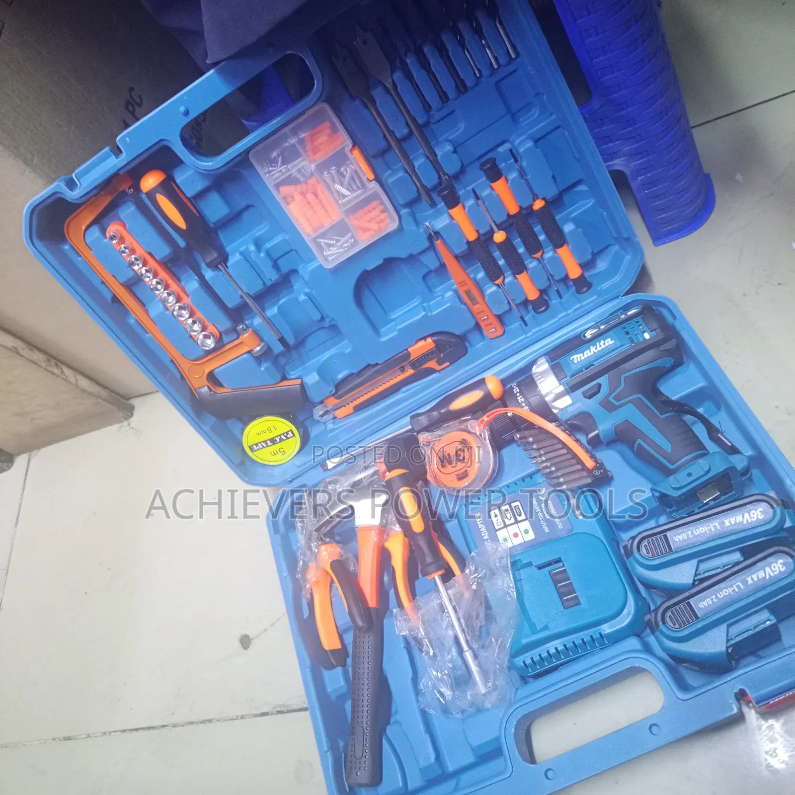Makita Cordless Drill Set