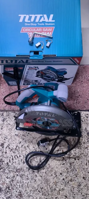 Commercial 1600w Total Circular Saw