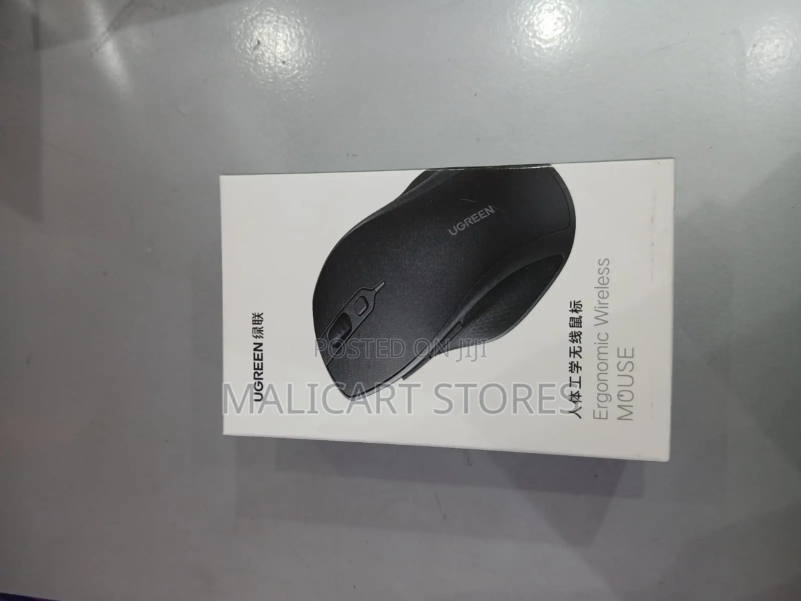 Ugreen Mu101 Ergonomic Contoured-Shape Design Wireless Mouse