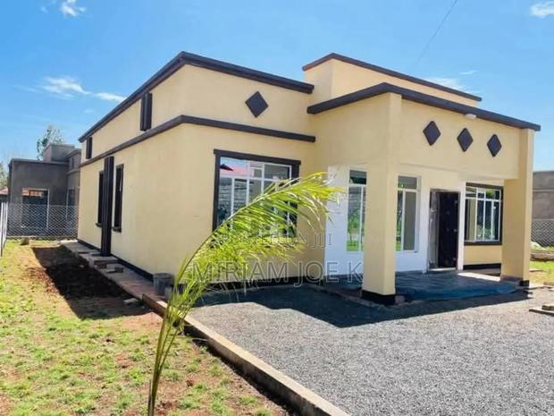 3bdrm Bungalow in Kimunyu, Kenyatta Road / Theta  for sale