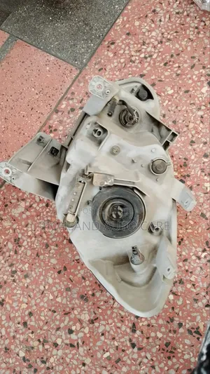 Headlight Duet/Daihatsu Storia M100