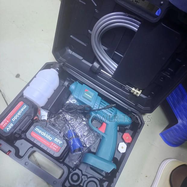 Meakida Rechargeable Carwash Machine