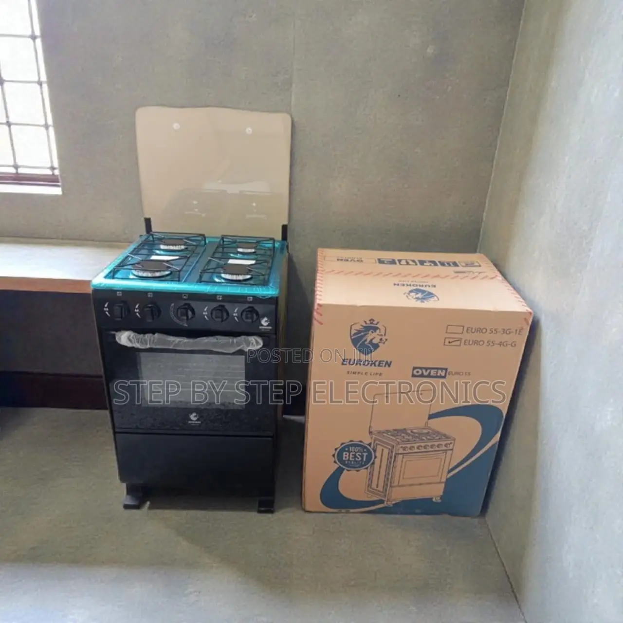 Long Term Reliability Free Standing Cooker With Gas Oven and Glass Lid