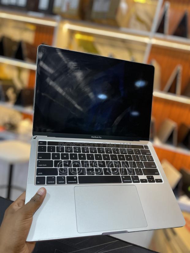 Laptop Apple MacBook Pro 32GB Intel Core I7 SSD 512GB - thumbnail 4