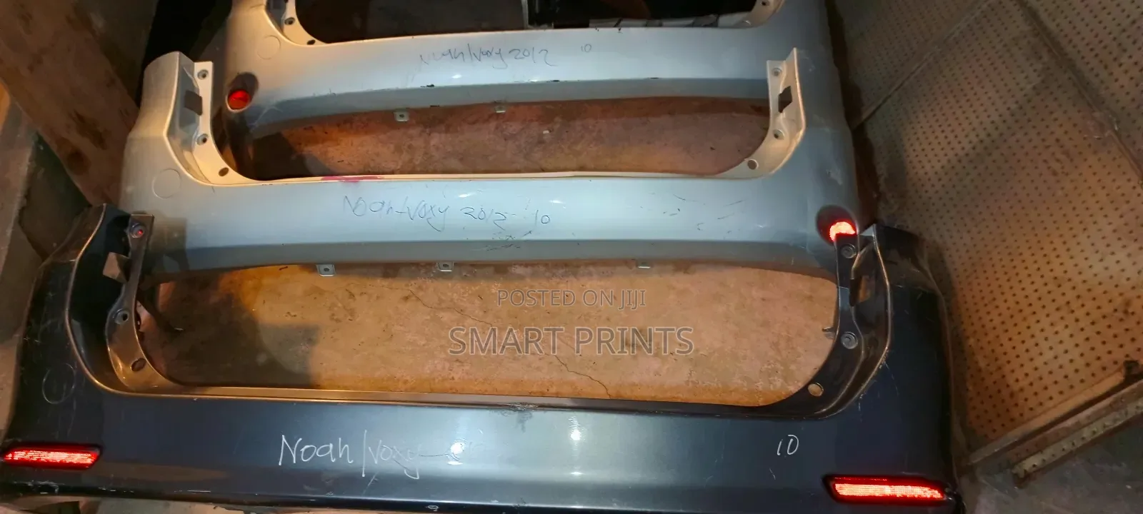 Top Quality Ex Japan Toyota Noah 2010 Back Bumper Available