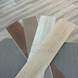 SPC Click Vinyl Planks - main view