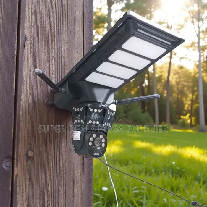 Cost Effective 4g PTZ Outdoor Surveillance Camera Solar Street Light