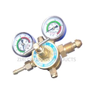 Two-Stage-Double-Gauge-Oxygen-Regulator - main view
