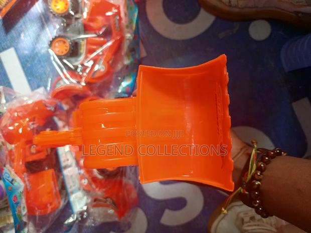 Excavator Toy - thumbnail 3