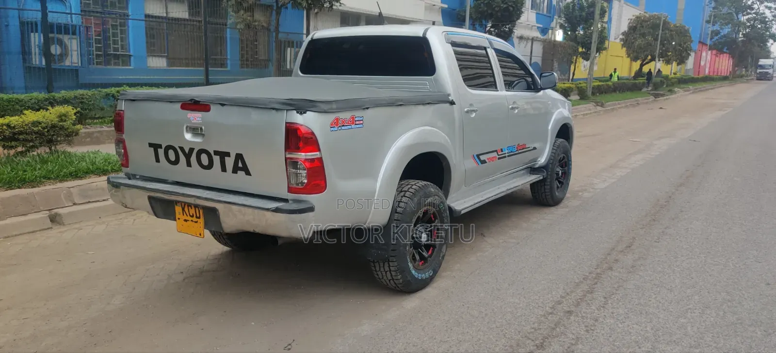 Toyota Hilux 3.0 D-4D Double Cab 2008 Gray