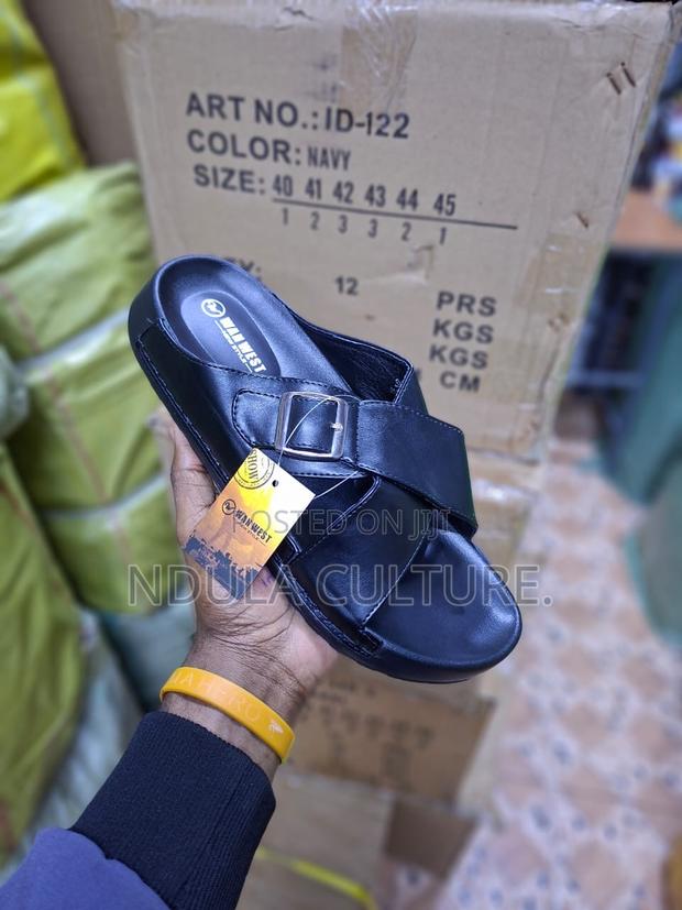 Wanwest Sandals - thumbnail 2
