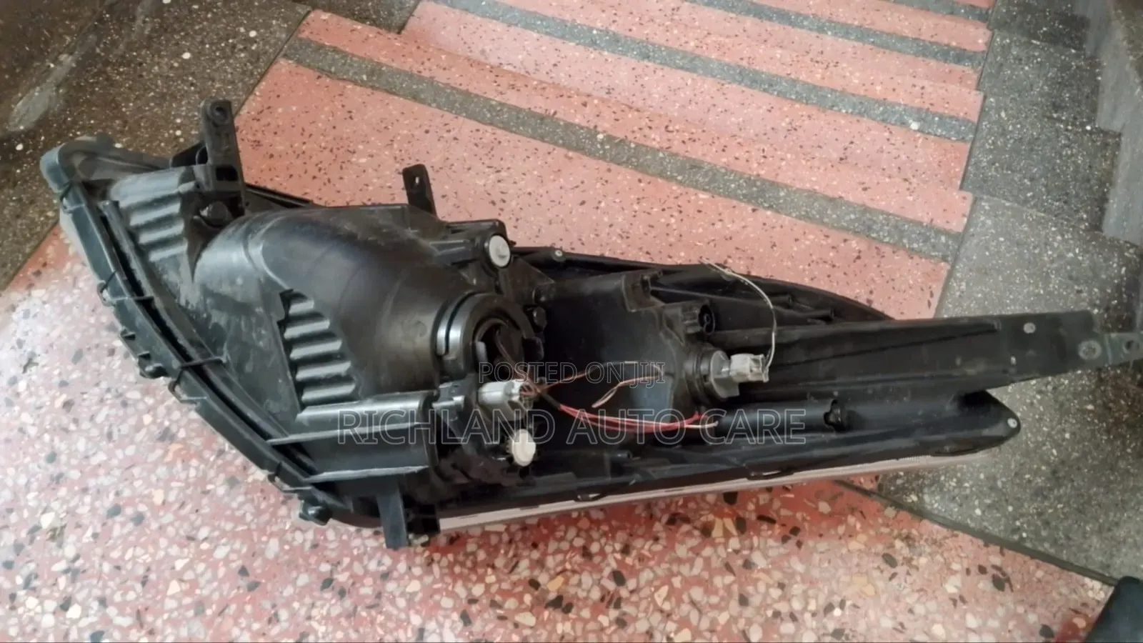 Headlight Suzuki Baleno