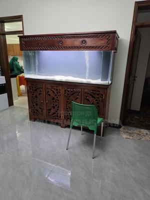 Sleek, Silent Stocked: 6ft Modern Hardwood Aquarium - thumbnail 2