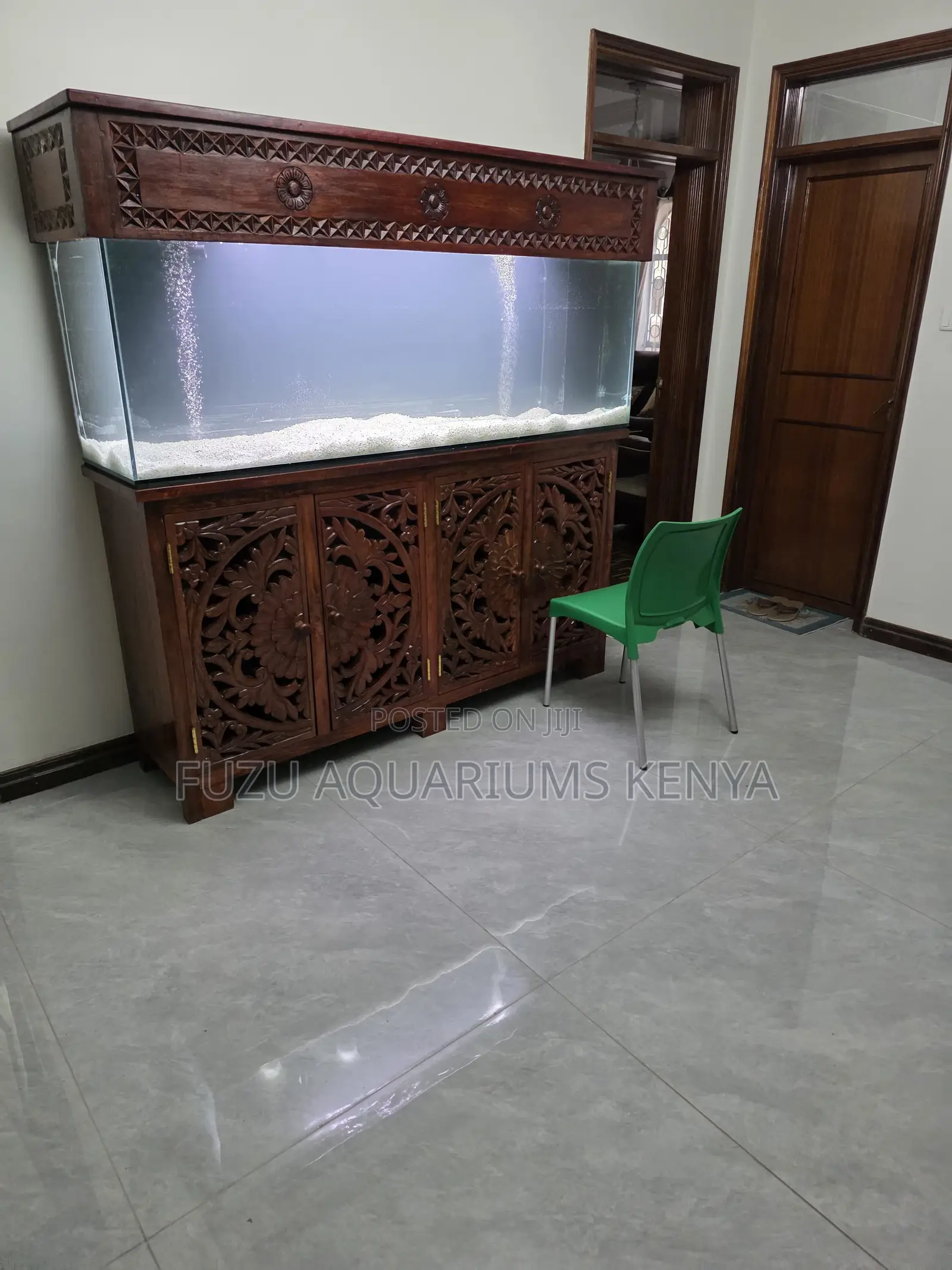 The Invisible Filter: A Stunning Hardwood Aquarium With a Secret